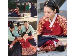 [SBS 멋진 신세계] 임지연, 희대의 ‘조선악녀’ 강단심 변신! 사약 앞 ‘독기’ 작렬! 기사 이미지